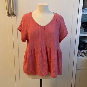 Maurices super cute v-neck top